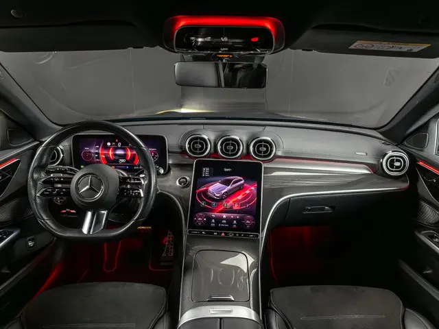 Mercedes-Benz C-Klasse 3