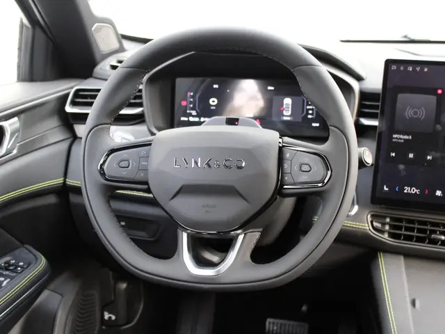 Lynk & Co 01 1.5 More 2025 Hybride Benzine 19
