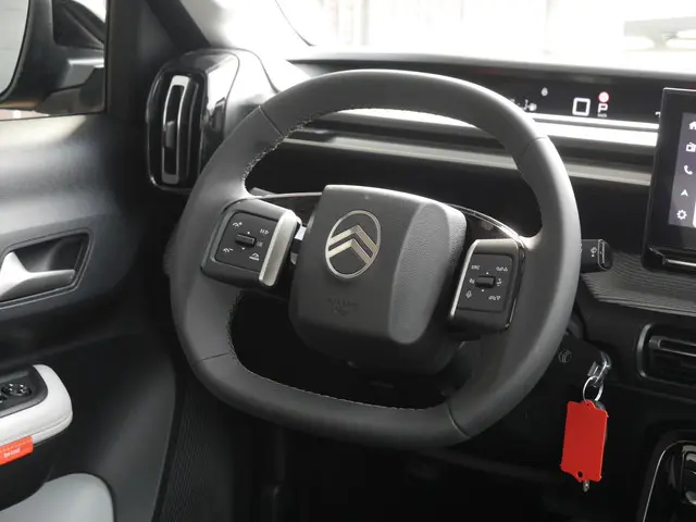 Citroën C3 1.2 Hybrid 110pk Max 2026 Hybride Benzine 13