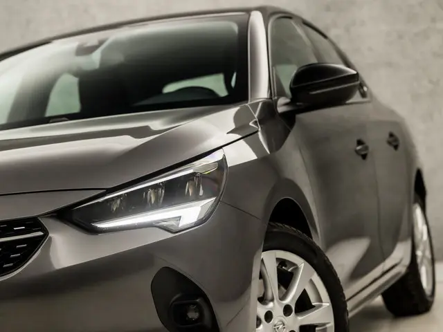 Opel Corsa 1.2 Elegance Sport 2020 Benzine 32