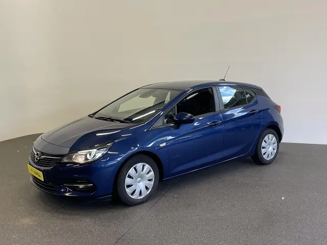 Opel Astra 2