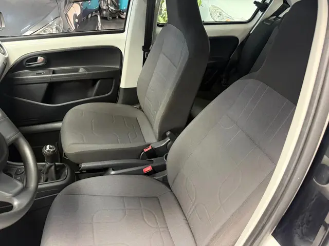 Volkswagen up! 1.0 move up! BlueMotion 2015 Benzine 10