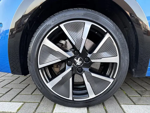Peugeot e-208 EV GT 350 50 kWh 2020 Elektrisch 44