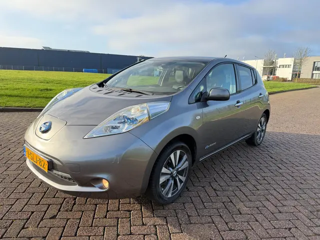 Nissan Leaf 2