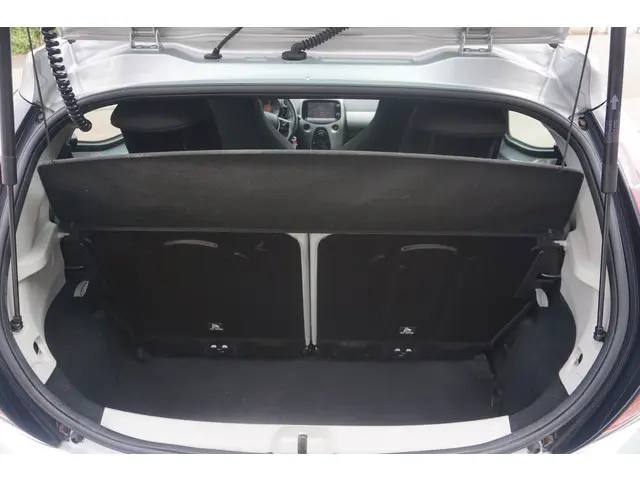 Toyota Aygo 1.0 VVT-i x-cite 2018 Benzine 19