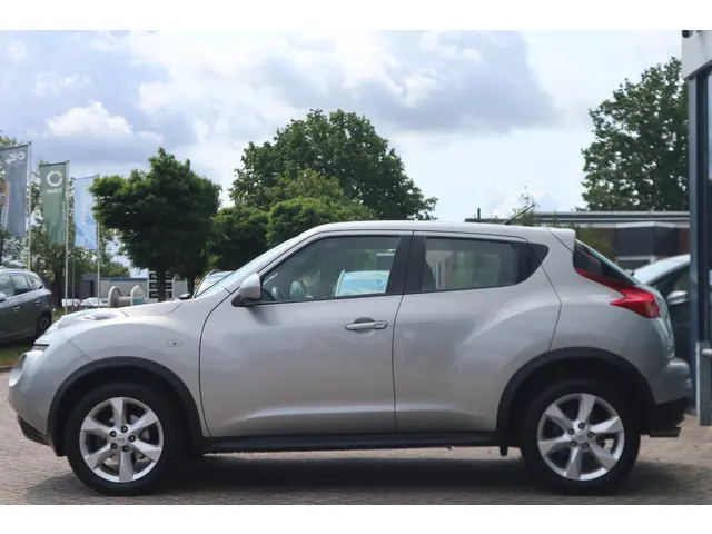 Nissan Juke 1.6 Acenta 2012 Benzine 7
