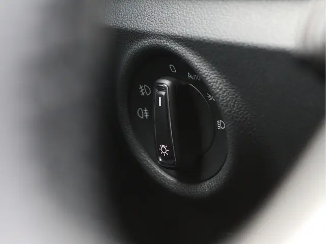 Škoda Kamiq 1.5 TSI ACT Business Edition 2020 Benzine 29