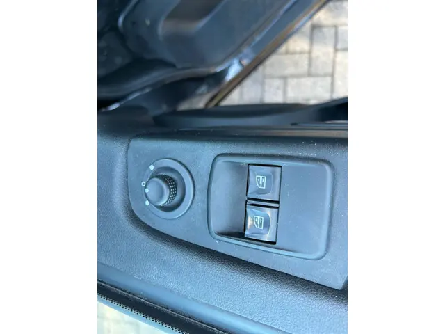 Renault Trafic 2.0 dCi 145 T29 L2H1 Luxe 2020 Diesel 10