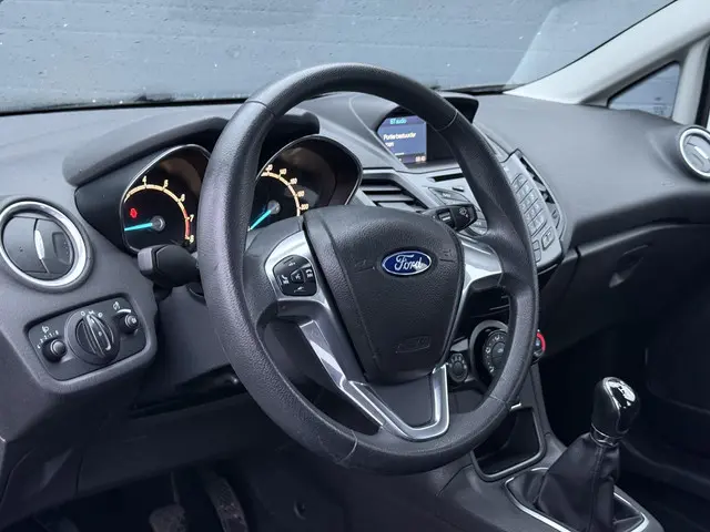 Ford Fiesta 1.0 Style 2013 Benzine 7