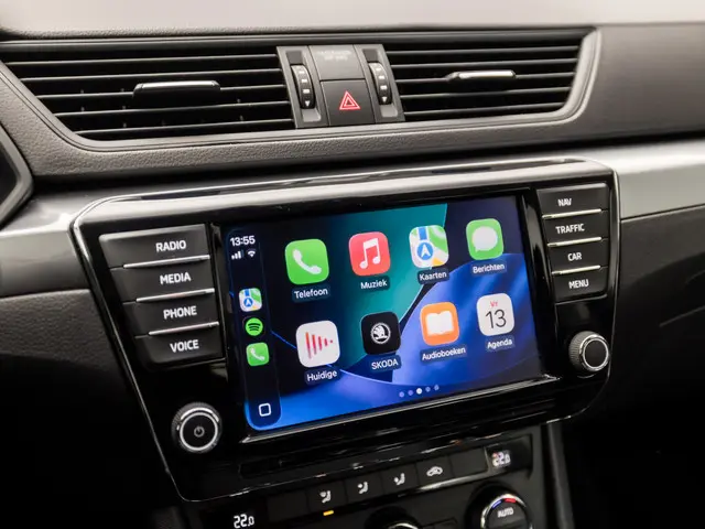 Škoda Superb Combi 1.6 TDI Sportline 2016 Diesel 8