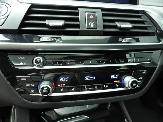 BMW X3 xDrive30e 2020 Hybride Benzine 13
