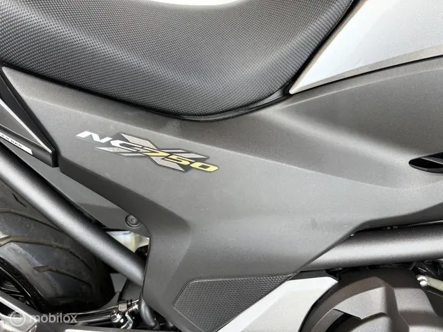 Honda NC 750 750X DCT C-ABS 2015 Benzine 10