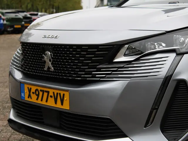 Peugeot 3008 1.6 HYbrid 225 GT 2022 Hybride Benzine 27