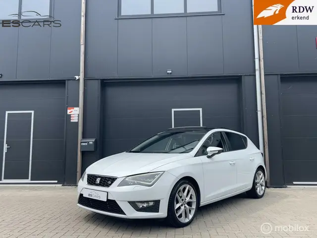 SEAT Leon 1.4 TSI FR Business Pano | Led | Navi 2013 Benzine