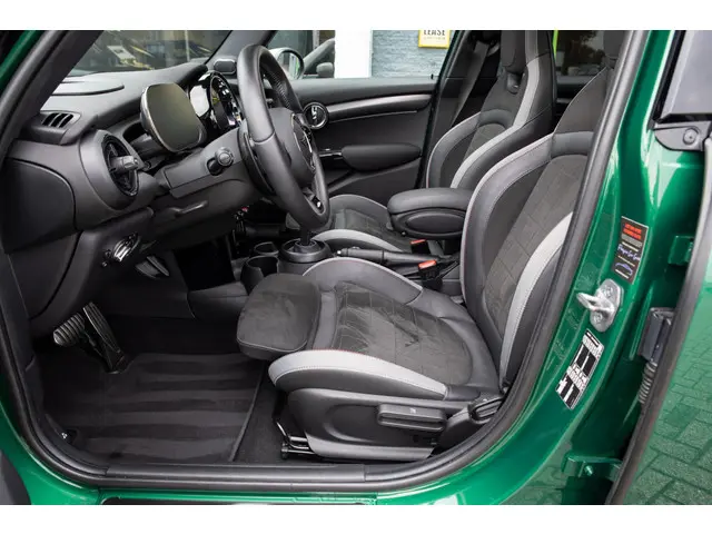 MINI Cooper S 2.0 Resolute Edition 2023 Benzine 12