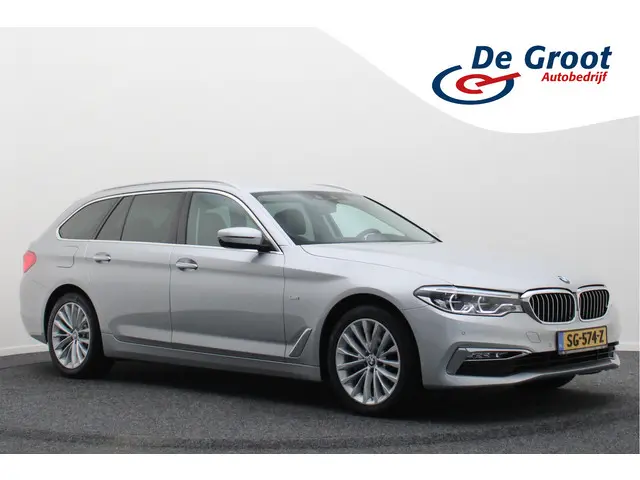 BMW 5 Serie Touring 520i High Executive 2018 Benzine