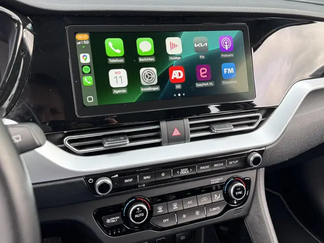 Kia Niro 1.6 GDI HYBRID DYNAMICLINE 2020 Hybride Benzine 23
