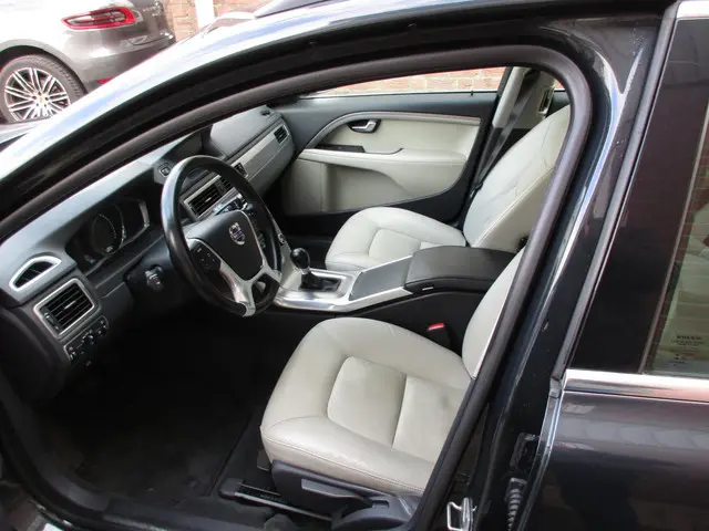 Volvo V70 1.6 T4 Nordic+ 2014 Benzine 10