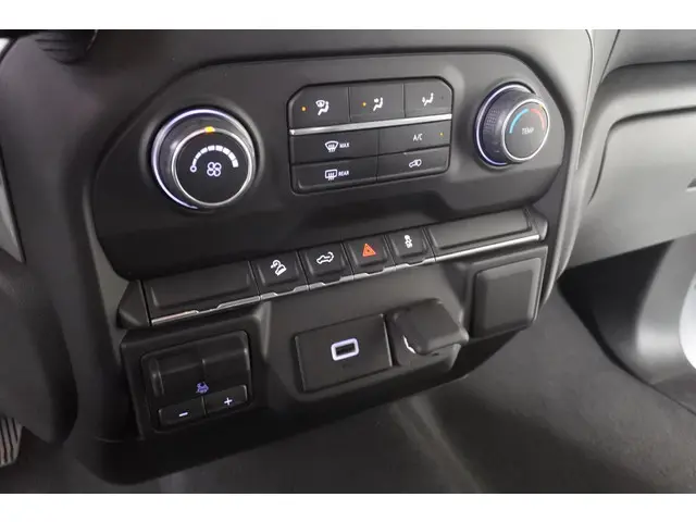 Chevrolet Silverado 5.3 V8 Trailboss Z71 2019 Benzine 23