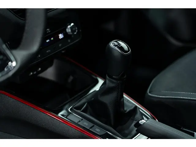 Škoda Fabia 1.0 TSI Monte Carlo 2022 Benzine 36