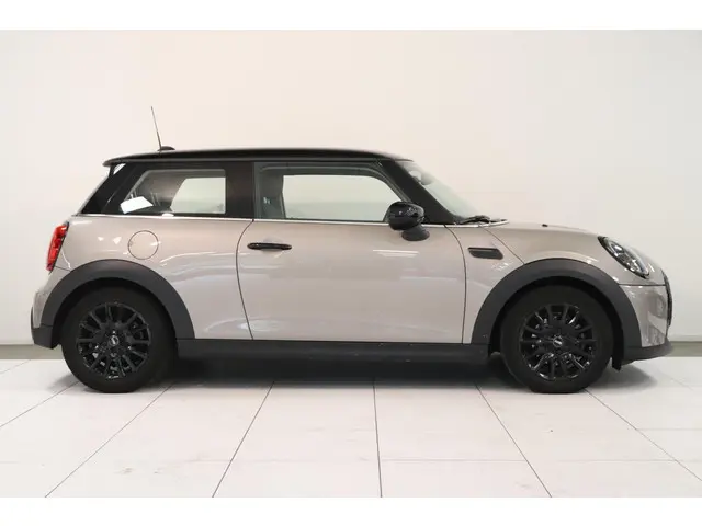 MINI Cooper Mini 1.5 Classic 2021 Benzine 16