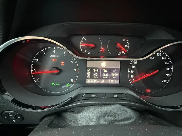 Opel Crossland X 1.2 Turbo Innovation 2017 Benzine 7