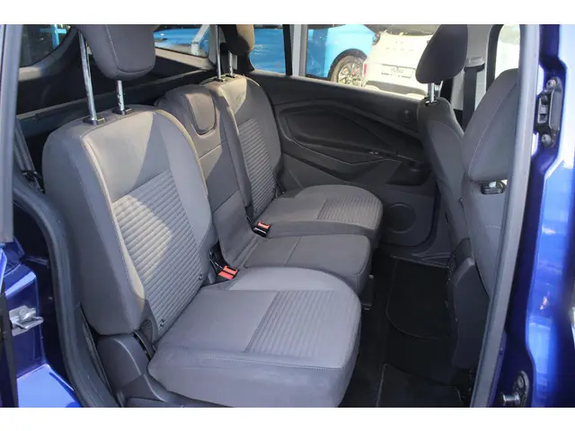 Ford Grand C-Max 1.0 Titanium 2018 Benzine 15