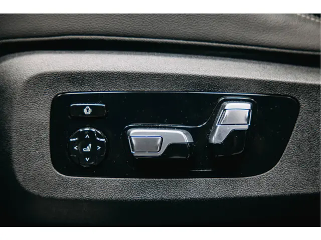 BMW X5 xDrive45e High Executive 2022 Hybride Benzine 28