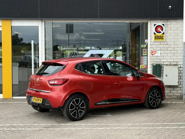 Renault Clio 1.2 16V Dynamique 2014 Benzine 21