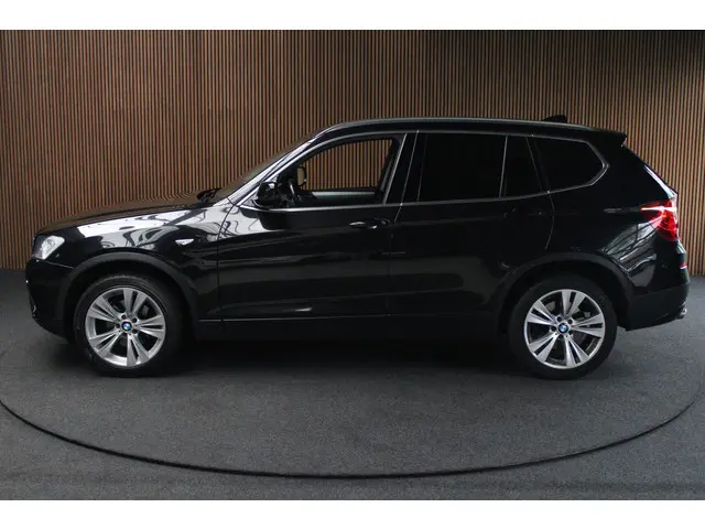 BMW X3 sDrive18d Aut. 2014 Diesel 2