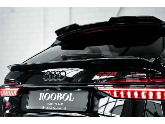 Audi RS6 Avant 2021 Benzine 8