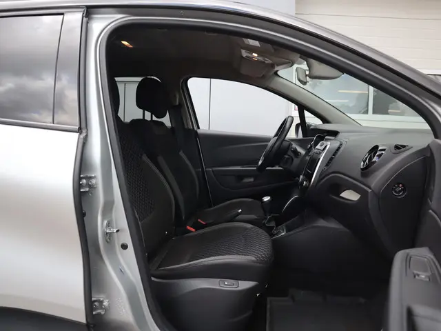 Renault Captur 0.9 TCe Intens 2019 Benzine 24