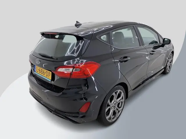 Ford Fiesta 1.0 EcoBoost ST-Line 2021 Benzine 2
