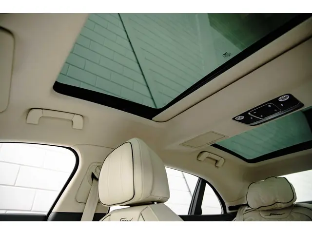 Bentley Flying Spur SPEED 6.0 W12 2023 Benzine 22