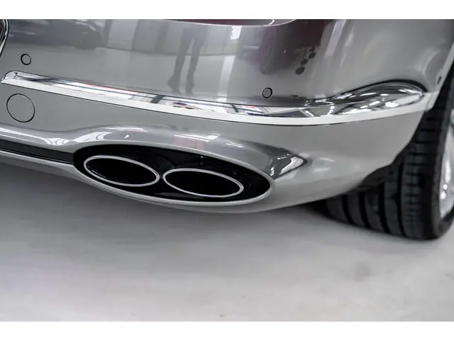 Bentley Flying Spur 4.0 V8 2021 Benzine 9