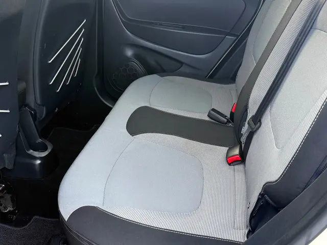 Renault Captur 1.2 TCe Expression Automaat 2013 Benzine 12