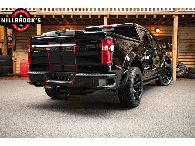 Chevrolet Silverado High Country 6.2 V8 2024 LPG/Gas 11