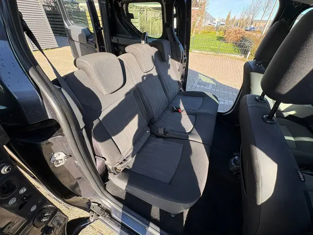 Dacia Dokker 1.2 TCe Ambiance NIEUWE APK 2013 Benzine 21