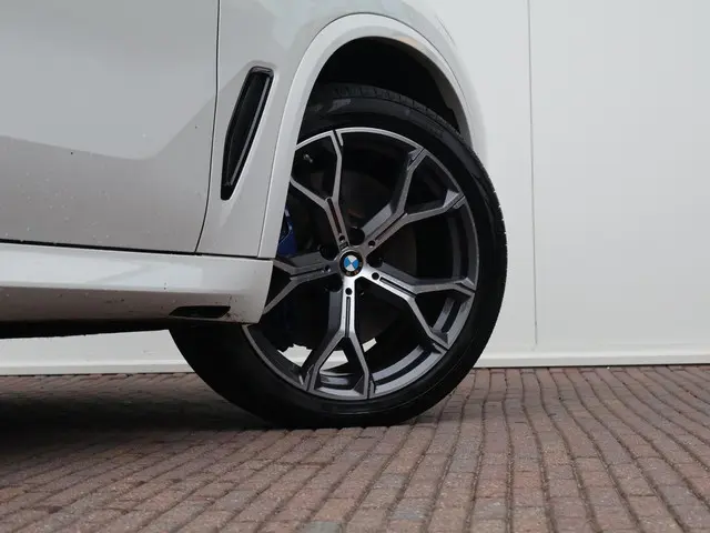 BMW X5 xDrive45e High Executive 2021 Hybride Benzine 9