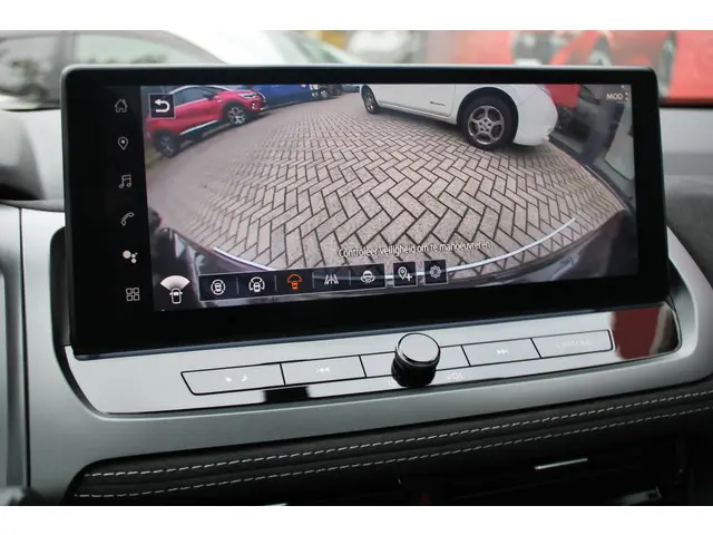 Nissan QASHQAI MHEV 158 Xtronic Tekna Plus 2025 Benzine 16