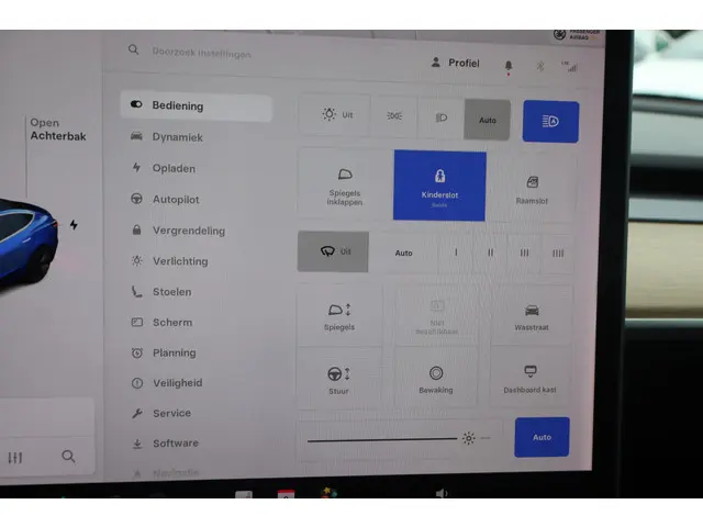 Tesla Model 3 Long Range AWD 75 kWh 2019 Elektrisch 31