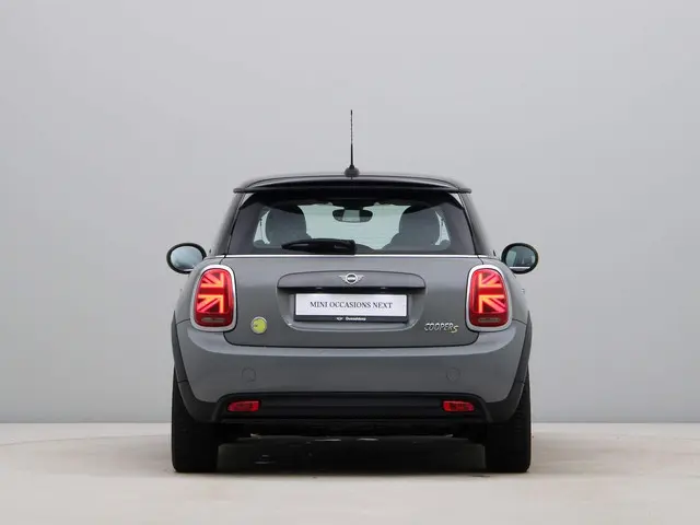 MINI Electric 3-deurs Essential 2021 Elektrisch 10