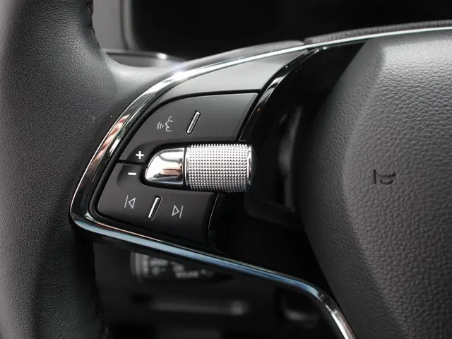 Škoda Karoq 1.5 TSI 150pk DSG Ambition 2024 Benzine 15