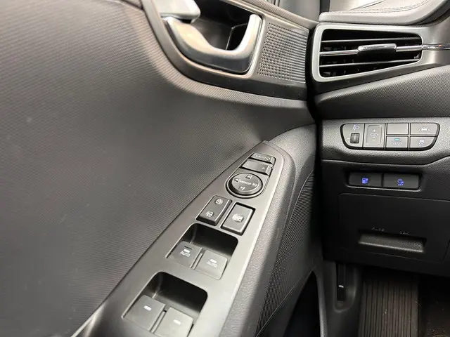 Hyundai IONIQ Comfort EV 38 kWh 2020 Elektrisch 10