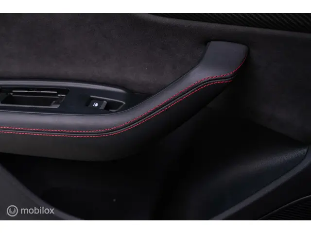 Audi RSQ8 4.0 TFSI RSQ8 quattro 2021 Benzine 32