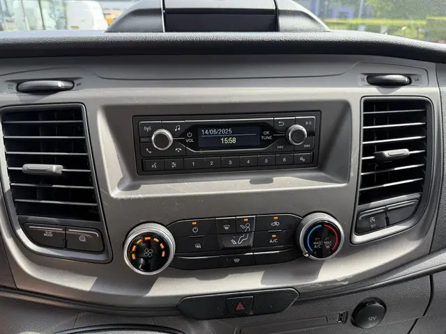 Ford Transit 350 2.0 TDCI L4H1 2024 Diesel 13