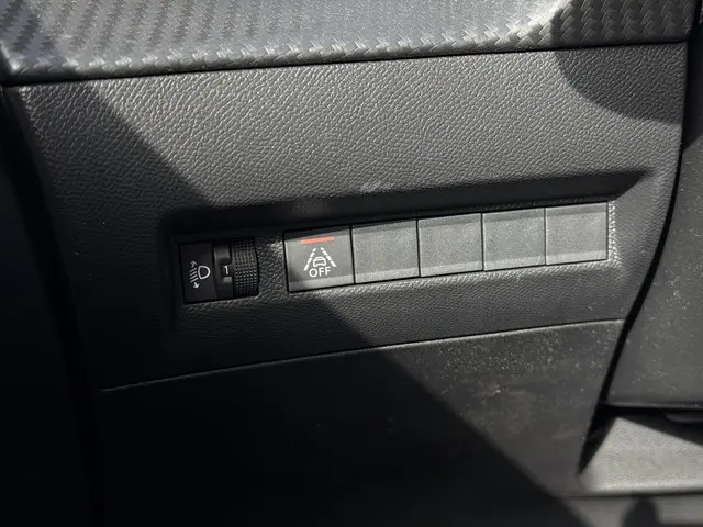 Peugeot e-208 Aut. EV Allure Pack 2020 Elektrisch 28