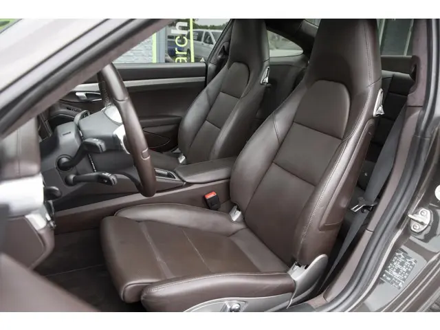 Porsche 911 3.8 Carrera 4S 2013 Benzine 14