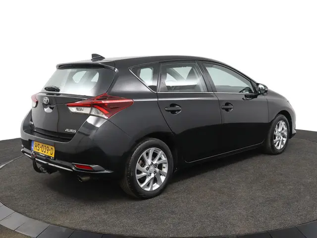 Toyota Auris 1.2T Aspiration 2016 Benzine 2
