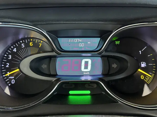 Renault Captur 0.9 TCe 90 Dynamique 2013 Benzine 29